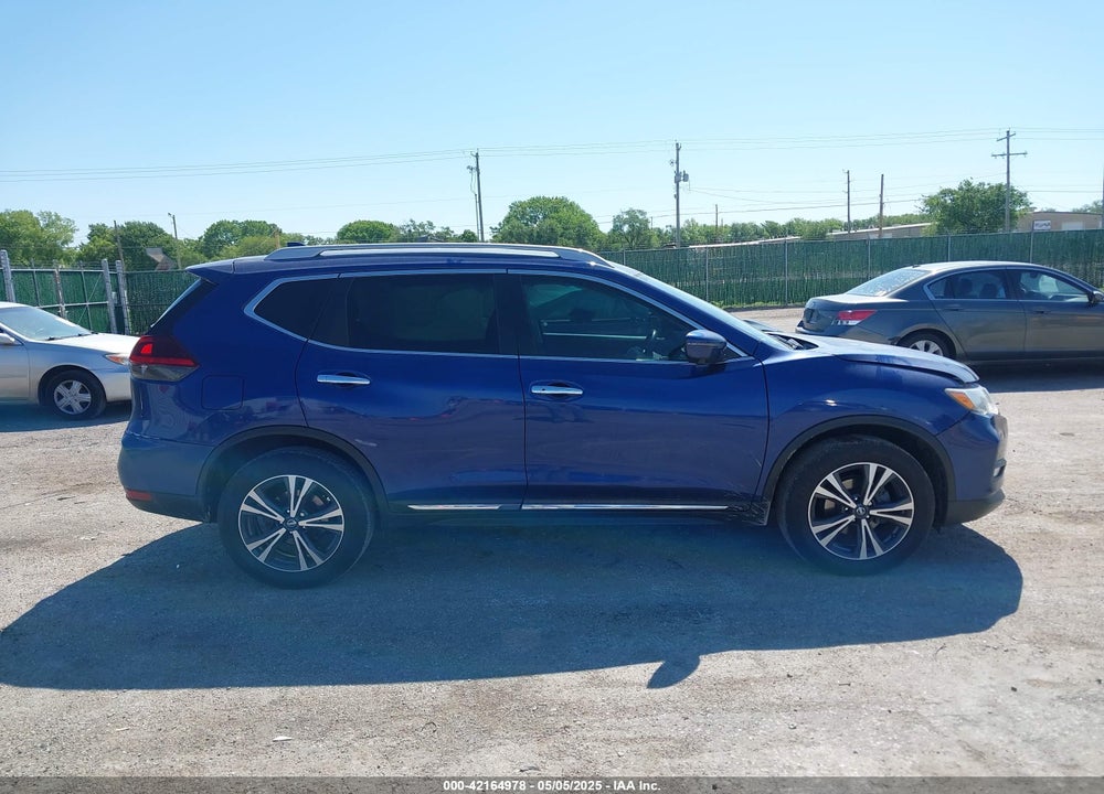 2018 NISSAN ROGUE VIN: 5N1AT2MT3JC787145