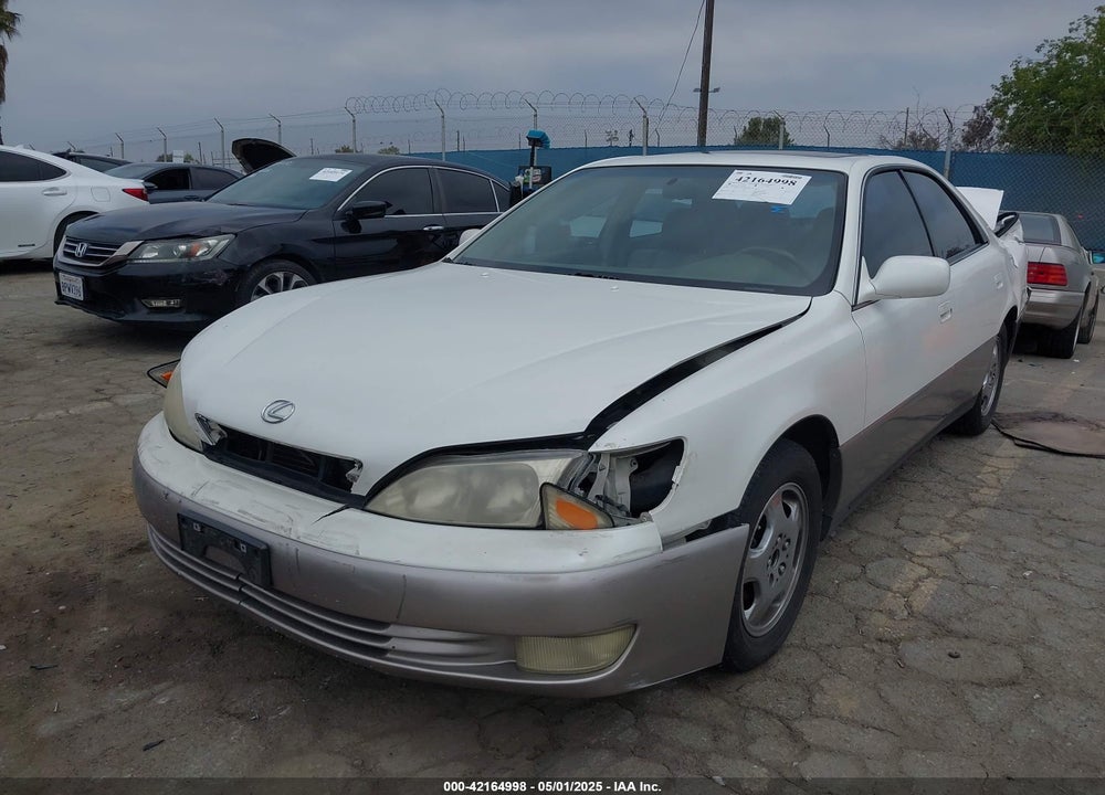 1998 LEXUS ES 300 VIN: JT8BF28G0W5041081