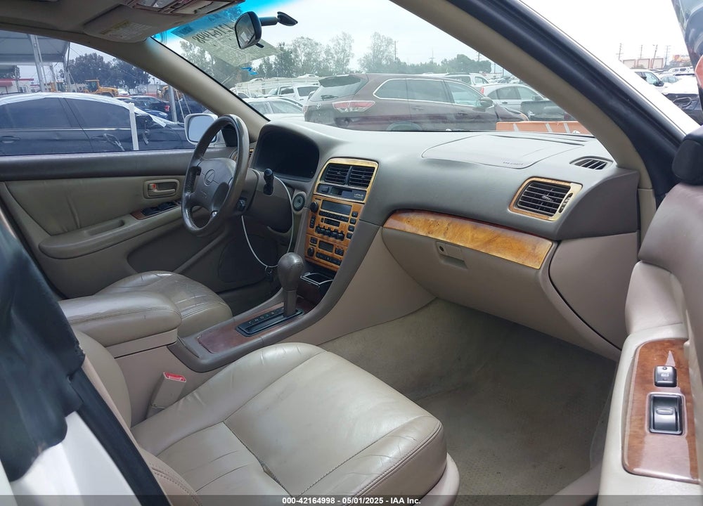 1998 LEXUS ES 300 VIN: JT8BF28G0W5041081