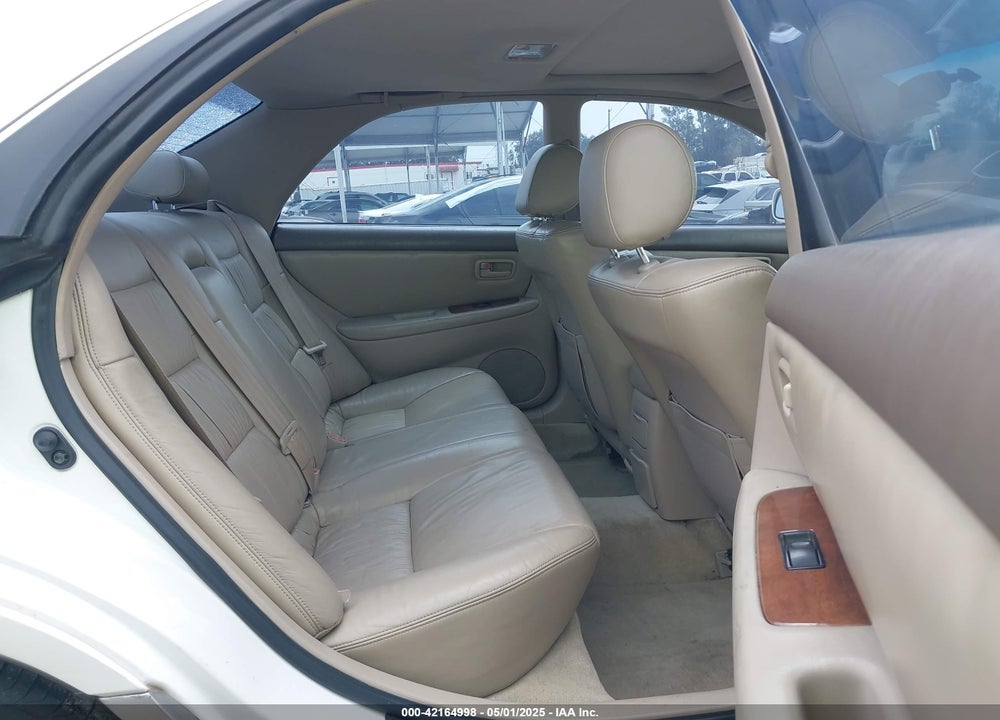 1998 LEXUS ES 300 VIN: JT8BF28G0W5041081
