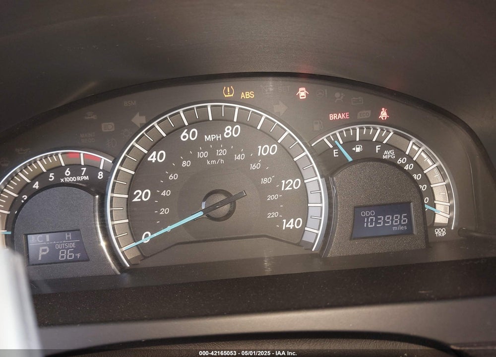 2014 TOYOTA CAMRY SE VIN: 4T1BF1FK3EU431143