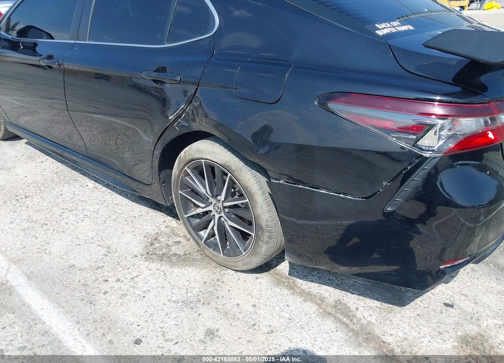 2021 TOYOTA CAMRY VIN: 4T1T11AK7MU615798