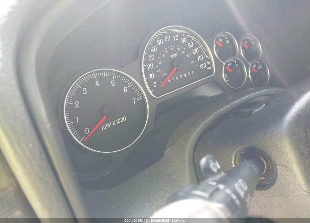 2002 GMC ENVOY VIN: 1GKDT13S522374367
