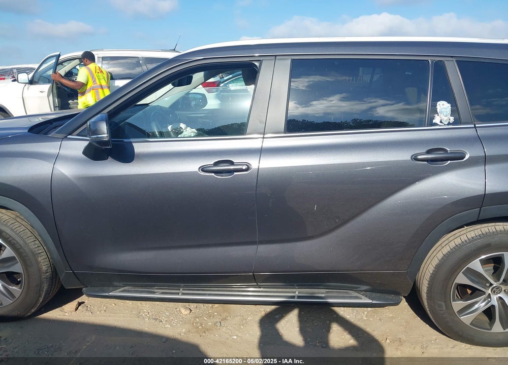 2023 TOYOTA HIGHLANDER VIN: 5TDKDRAH6PS039527