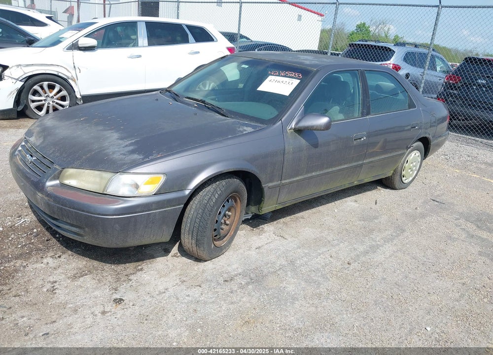 1999 TOYOTA CAMRY LE VIN: 4T1BG22K9XU865840