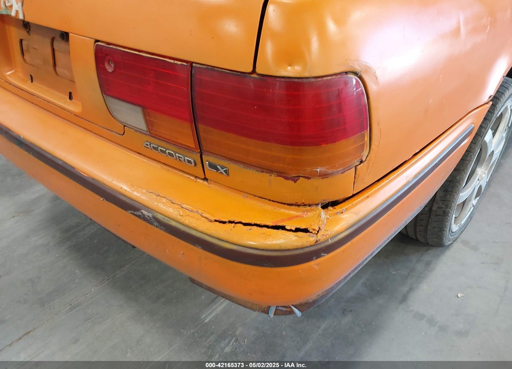 1992 HONDA ACCORD LX VIN: 1HGCB7559NA230126