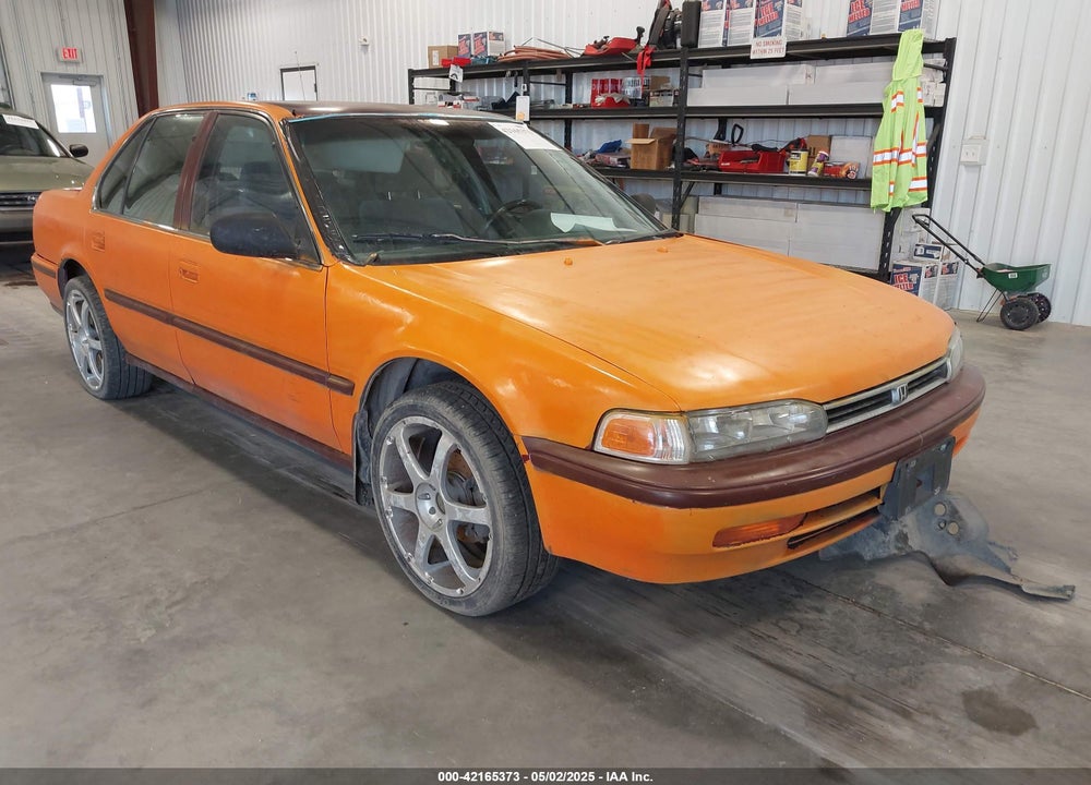 1992 HONDA ACCORD LX VIN: 1HGCB7559NA230126
