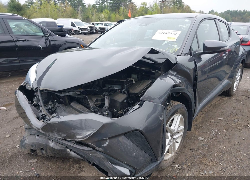 2021 TOYOTA C-HR VIN: NMTKHMBX3MR125580