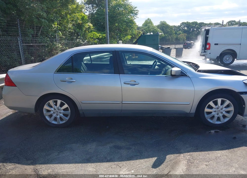 2007 HONDA ACCORD 3.0 SE VIN: 1HGCM664X7A013536