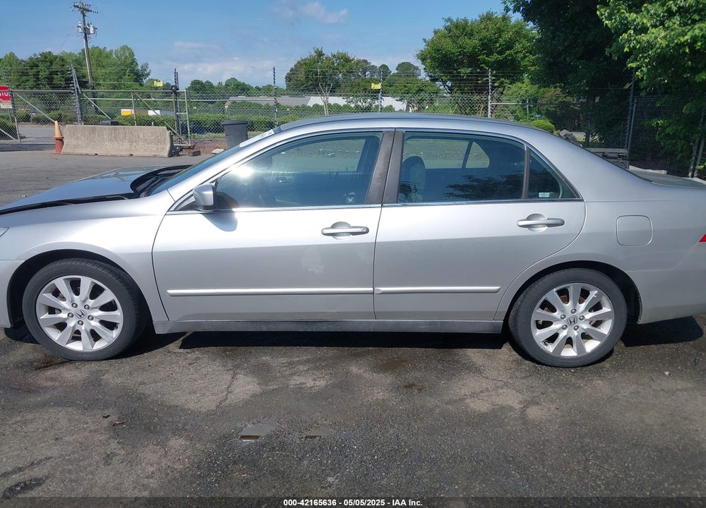 2007 HONDA ACCORD 3.0 SE VIN: 1HGCM664X7A013536