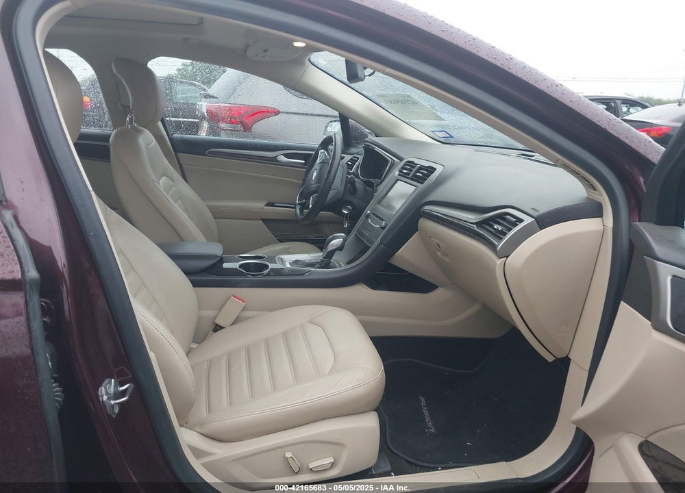 2013 FORD FUSION SE VIN: 3FA6P0HR9DR169325