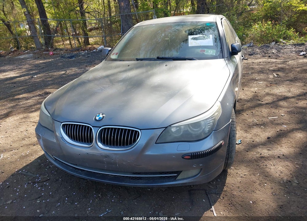 2008 BMW 528I VIN: WBANU53518CT19011