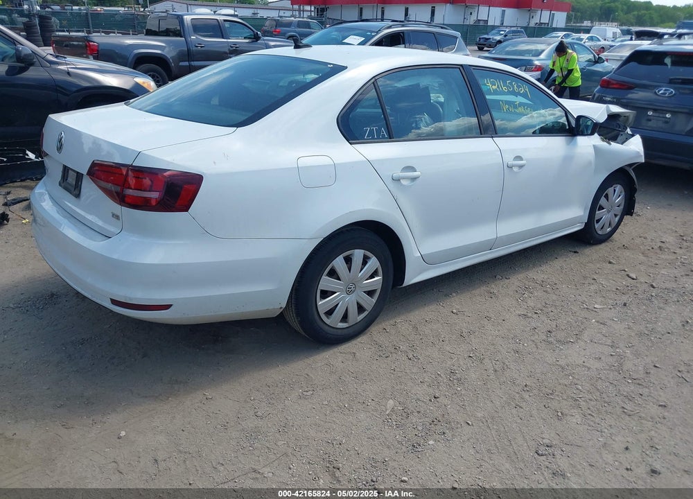 2016 VOLKSWAGEN JETTA VIN: 3VW267AJXGM257906