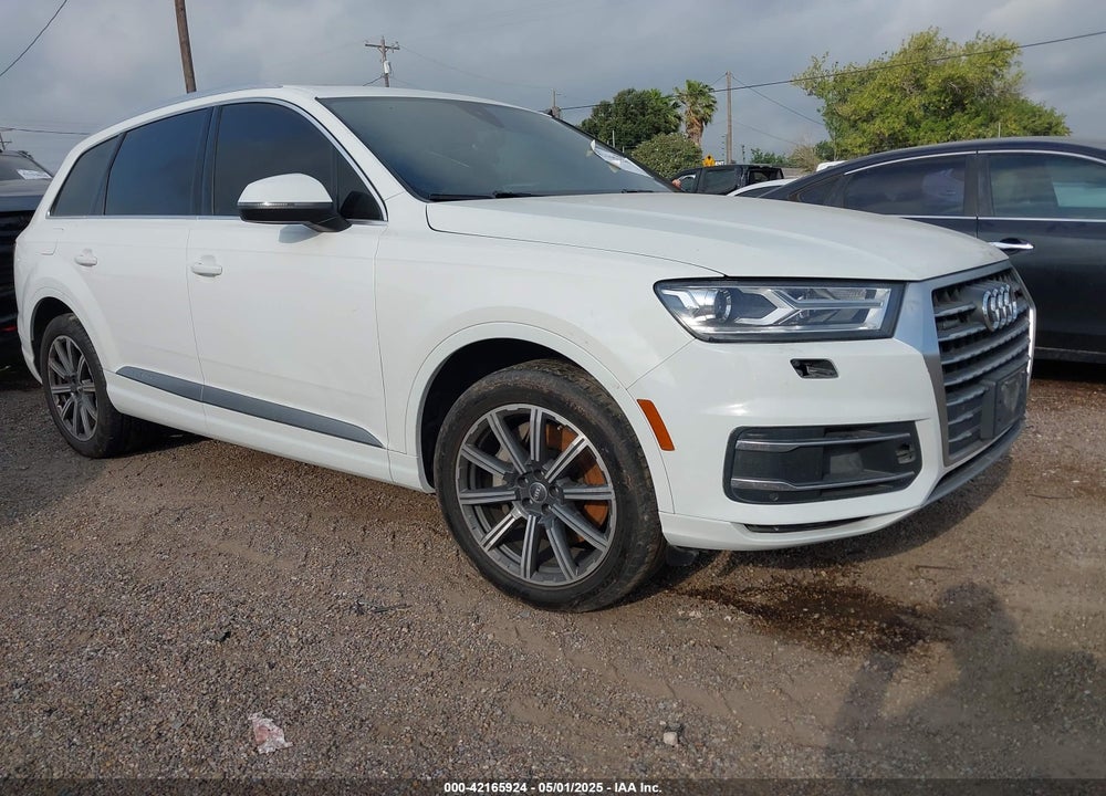 2017 AUDI Q7 3.0T PREMIUM VIN: WA1LAAF71HD024553