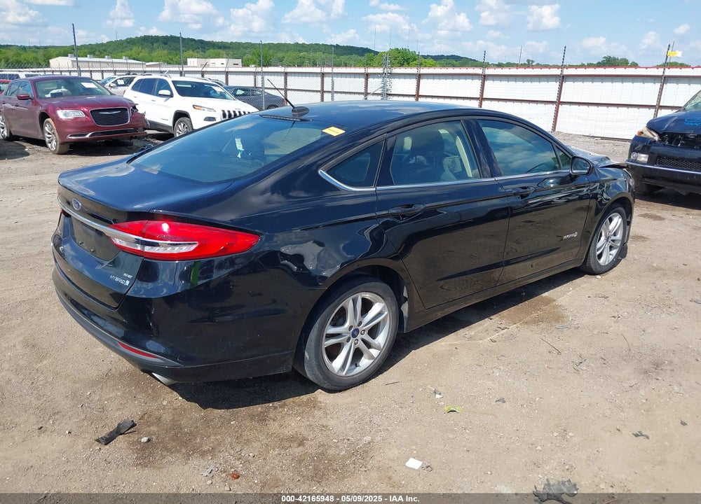 2018 FORD FUSION VIN: 3FA6P0LU9JR173091