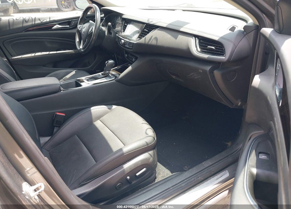 2018 BUICK REGAL SPORTBACK ESSENCE VIN: W04GP6SX8J1171088