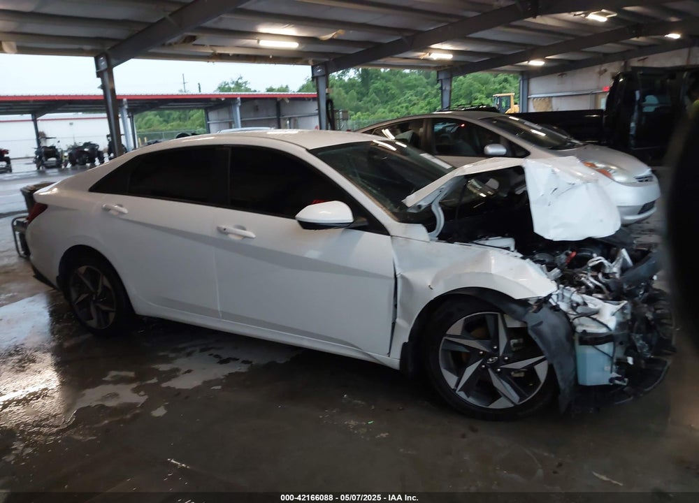 2023 HYUNDAI ELANTRA VIN: 5NPLS4AG7PH100586