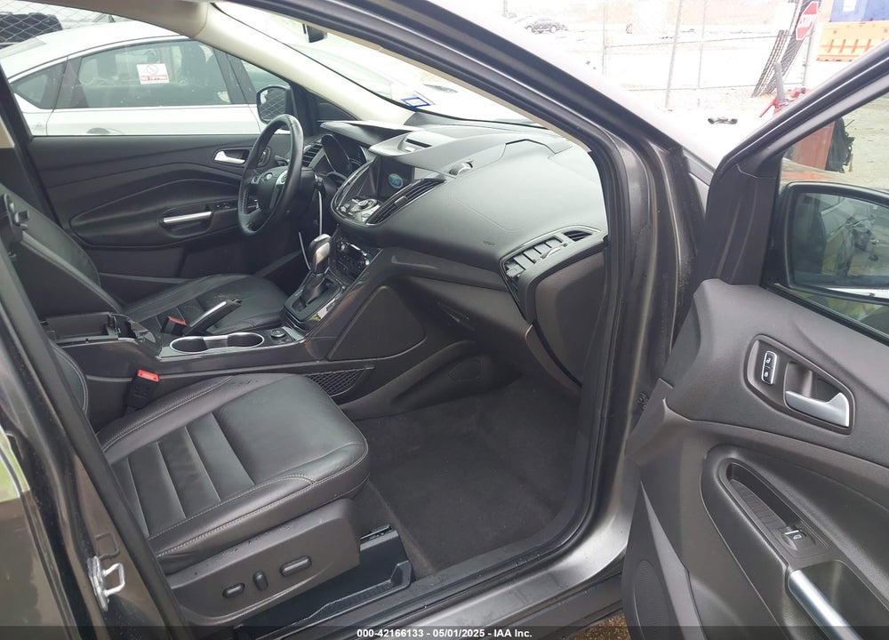 2016 FORD ESCAPE TITANIUM VIN: 1FMCU0J98GUC10097