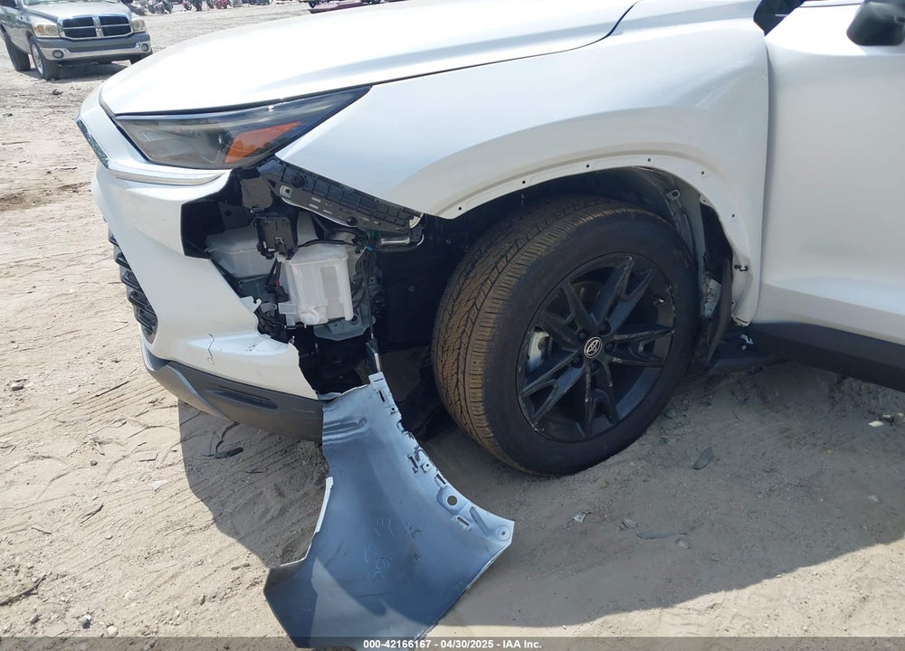 2024 TOYOTA GRAND HIGHLANDER PLATINUM VIN: 5TDAAAB54RS065010