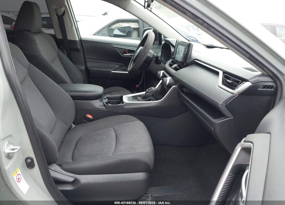 2019 TOYOTA RAV4 VIN: JTMW1RFV4KD508787
