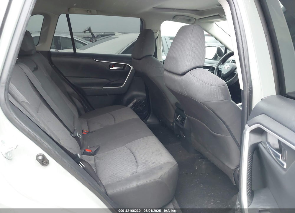 2019 TOYOTA RAV4 VIN: JTMW1RFV4KD508787