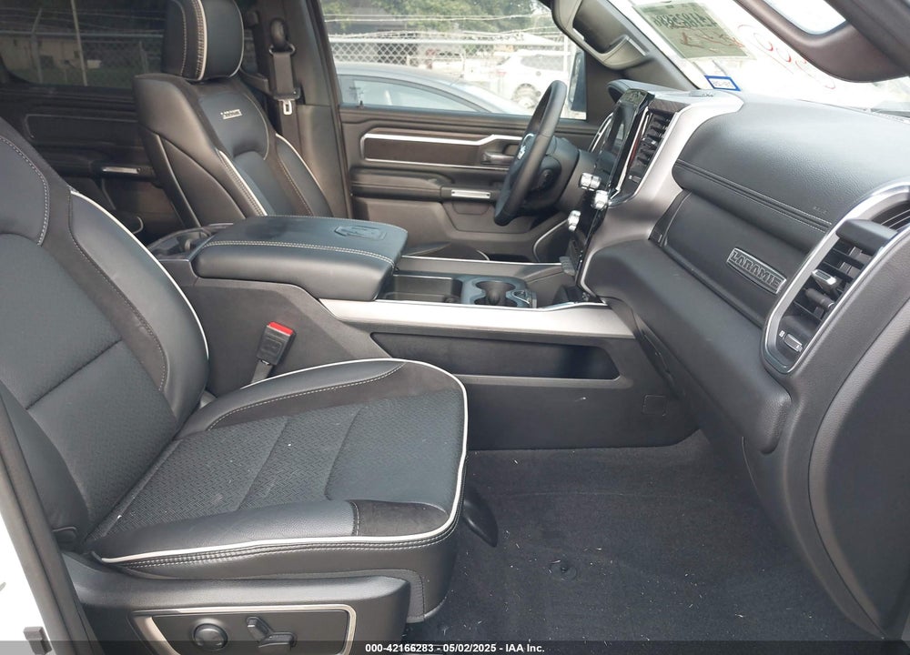 2025 RAM 1500 LAIE  4X4 5'7 BOX VIN: 1C6SRFJP6SN519810