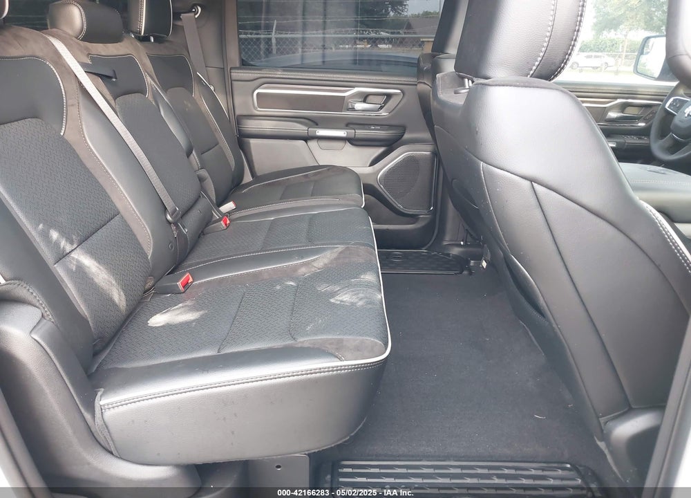2025 RAM 1500 LAIE  4X4 5'7 BOX VIN: 1C6SRFJP6SN519810