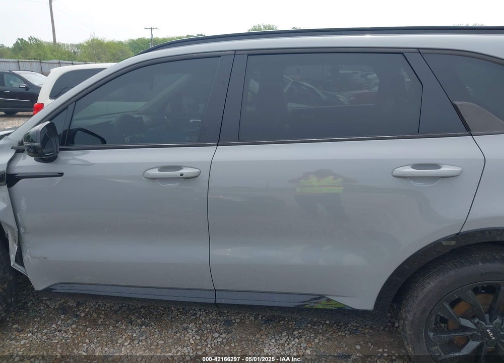 2022 KIA SORENTO VIN: 5XYRKDLF9NG079825