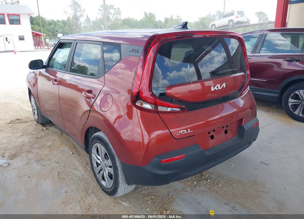 2022 KIA SOUL VIN: KNDJ23AU1N7798671