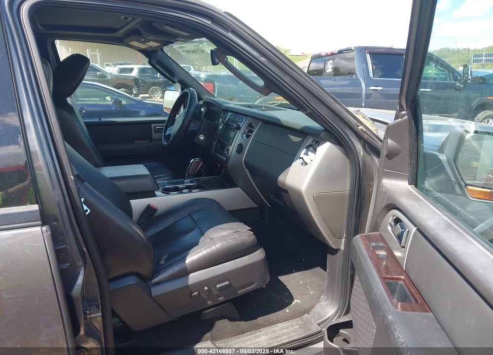 2010 FORD EXPEDITION EL VIN: 1FMJK2A59AEA06884