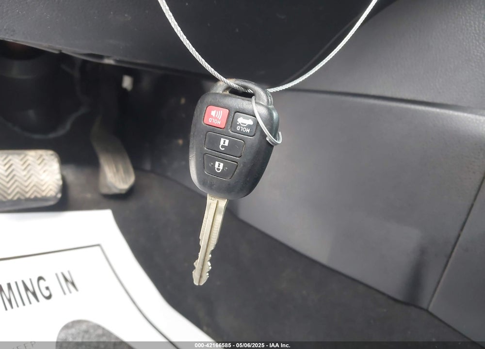 2016 TOYOTA COROLLA LE VIN: 2T1BURHE5GC698820
