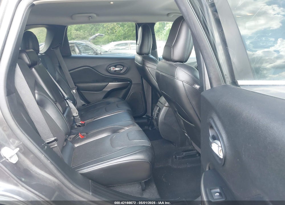 2020 JEEP CHEROKEE VIN: 1C4PJMDX2LD607735