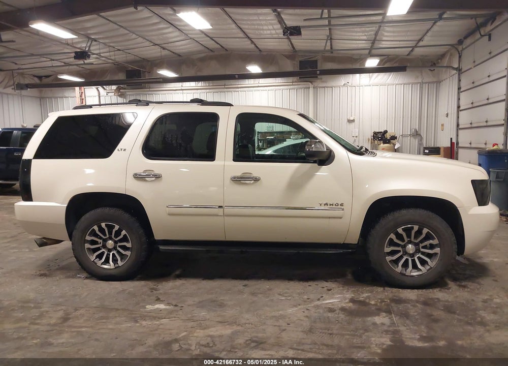 2012 CHEVROLET TAHOE LTZ VIN: 1GNSKCE07CR227674