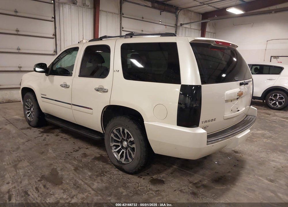 2012 CHEVROLET TAHOE LTZ VIN: 1GNSKCE07CR227674