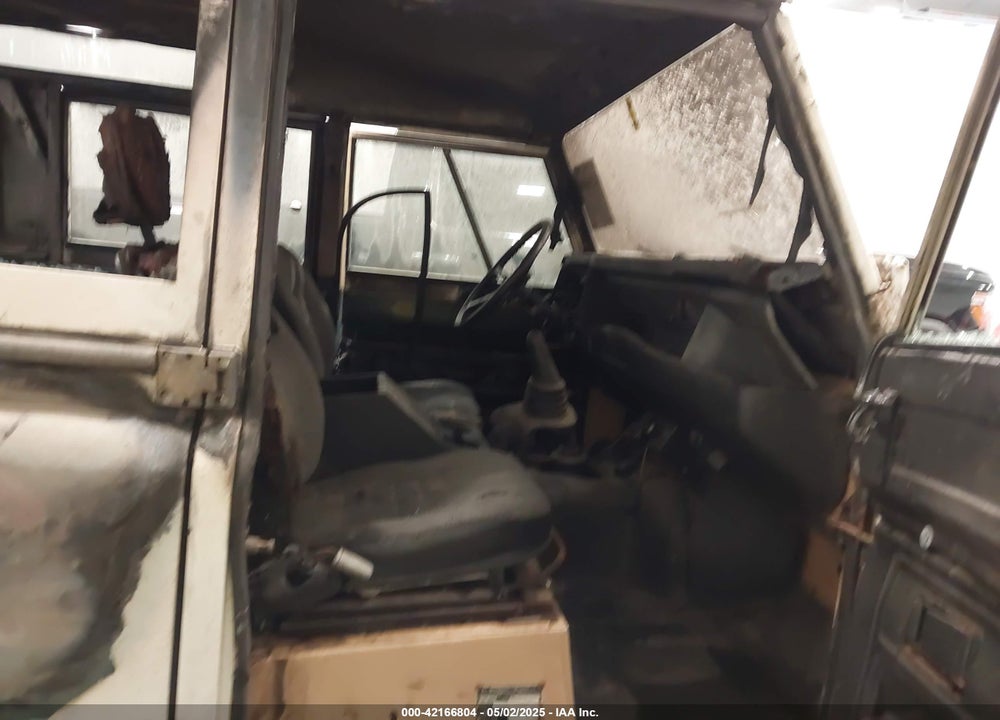1983 LAND ROVER DEFENDER VIN: SALLDHAG8AA190593