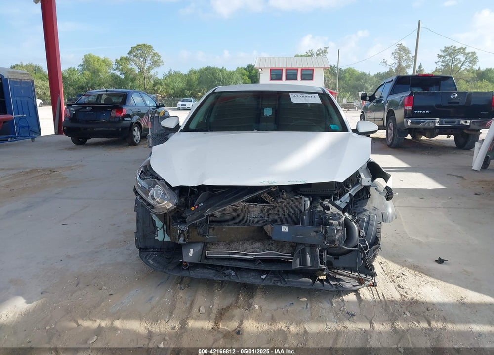 2021 KIA FORTE VIN: 3KPF24AD7ME340143