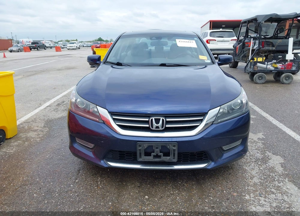2013 HONDA ACCORD VIN: 1HGCR2F89DA184416