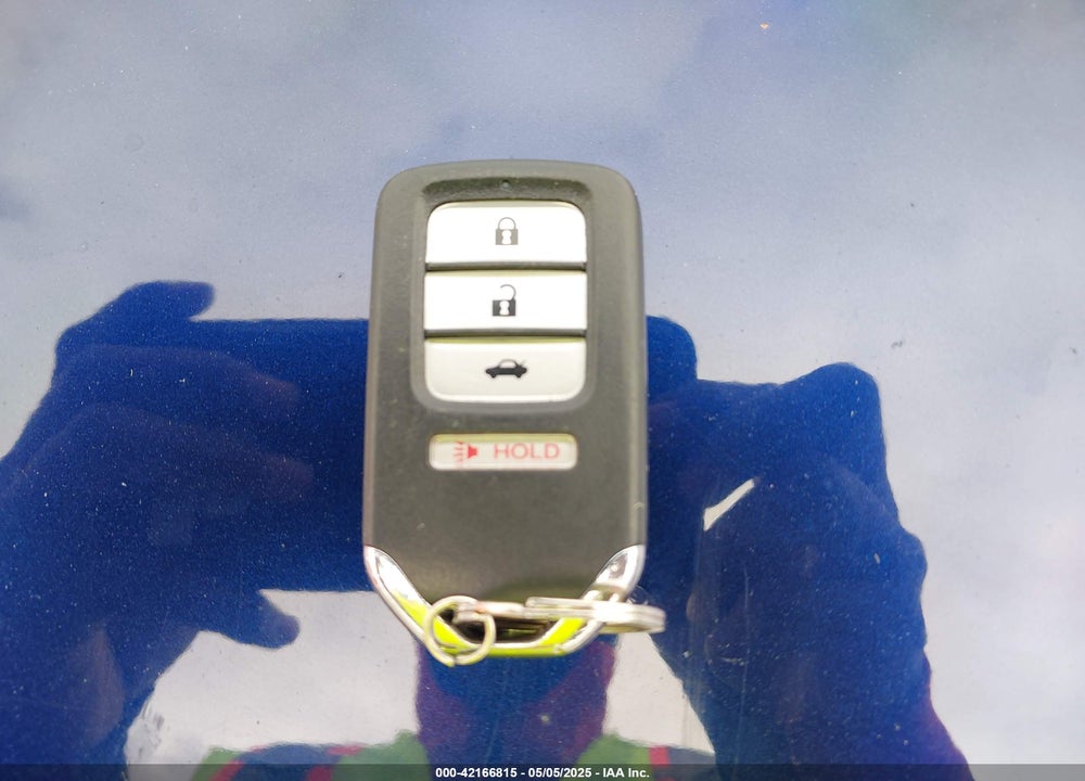 2013 HONDA ACCORD VIN: 1HGCR2F89DA184416