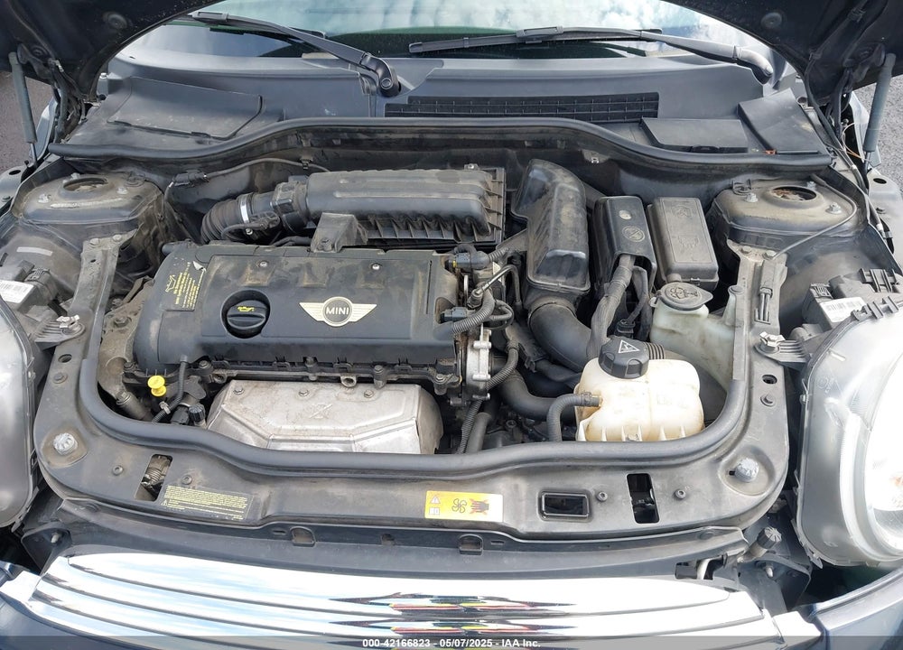 2013 MINI HARDTOP VIN: WMWSU3C56DT547099