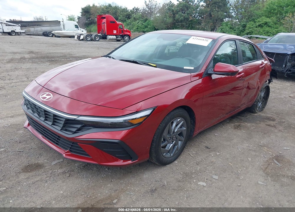 2024 HYUNDAI ELANTRA VIN: KMHLM4DGXRU814044