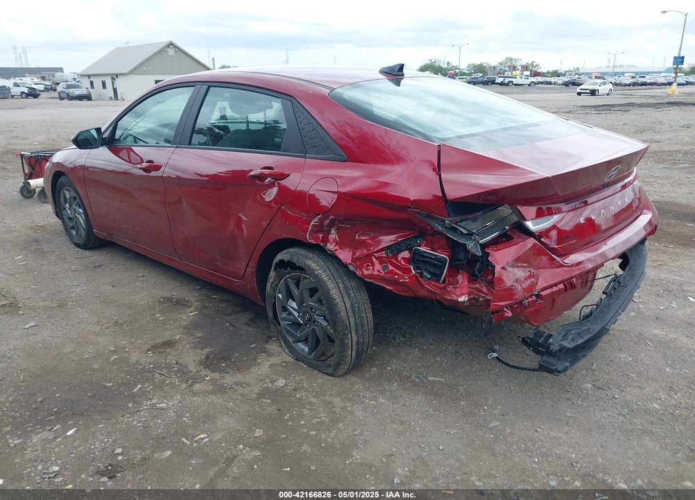 2024 HYUNDAI ELANTRA VIN: KMHLM4DGXRU814044