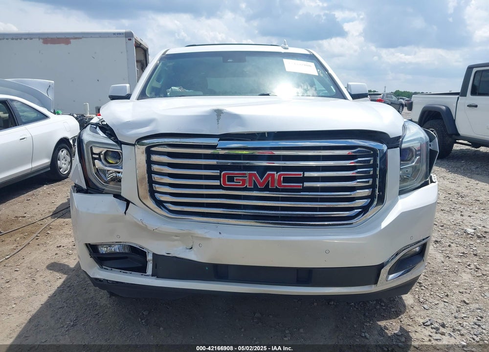 2017 GMC YUKON XL SLT VIN: 1GKS2GKC5HR160468