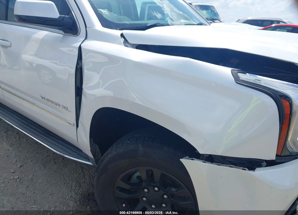 2017 GMC YUKON XL SLT VIN: 1GKS2GKC5HR160468