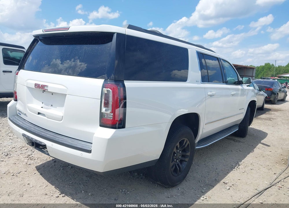 2017 GMC YUKON XL SLT VIN: 1GKS2GKC5HR160468