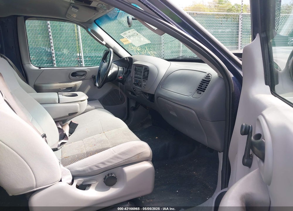 2003 FORD F-150 XL/XLT VIN: 1FTRX17223NB22897