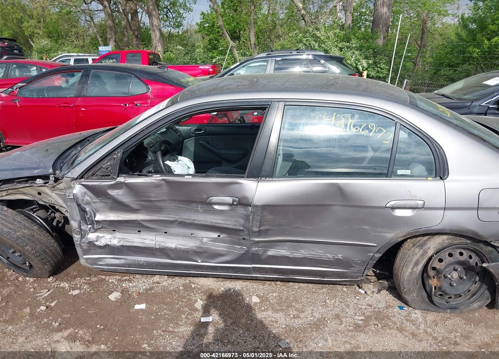 2004 HONDA CIVIC VIN: 1HGES16524L009748