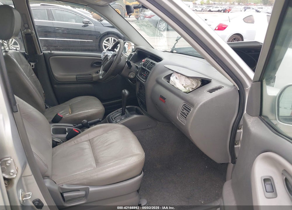 2001 CHEVROLET TRACKER HARD TOP LT VIN: 2CNBJ634916959876