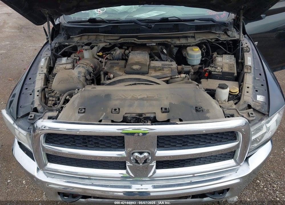 2017 RAM 3500 TRADESMAN  4X4 8' BOX VIN: 3C63RRGL1HG751758