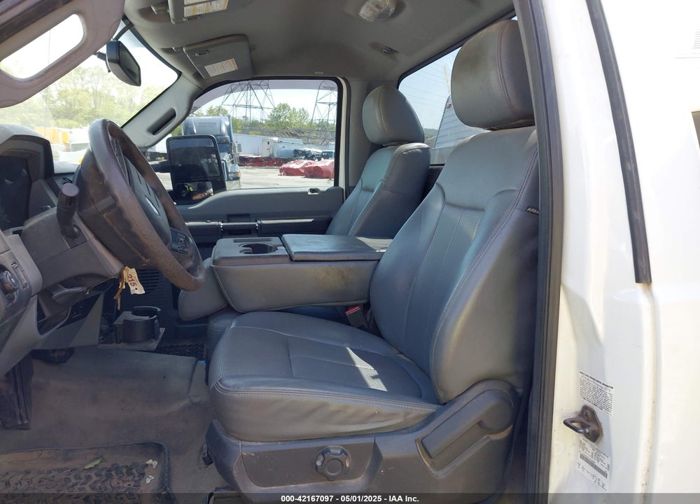 2016 FORD F-550 CHASSIS XL VIN: 1FDUF5HT3GEA66885