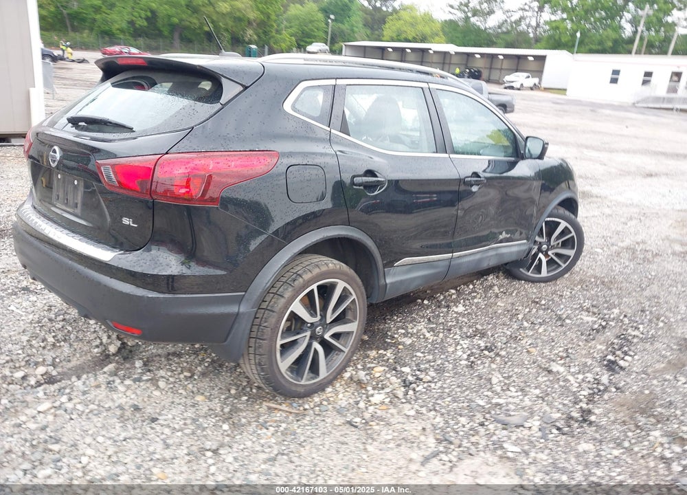 2017 NISSAN ROGUE SPORT VIN: JN1BJ1CP5HW020583